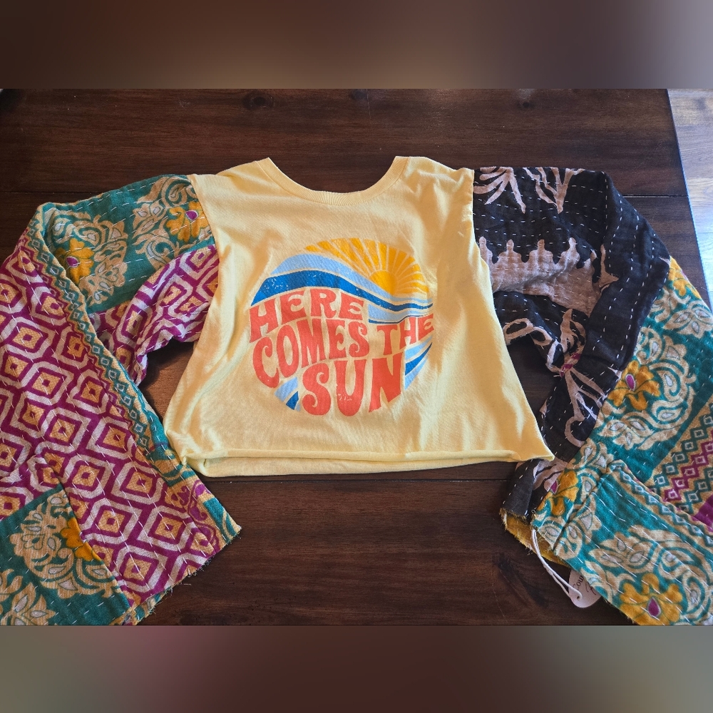 Patchwork Kantha Bell Sleeve Upcycled Cropped Gra… - image 2